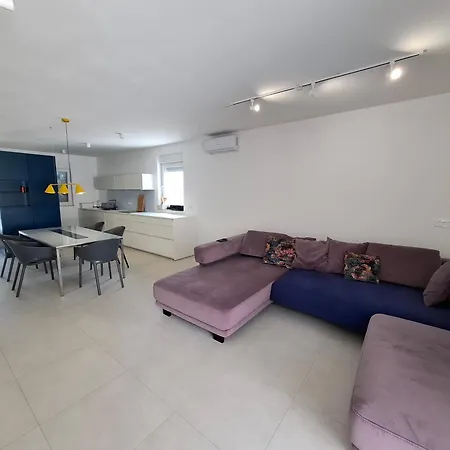 Casa Bucina 우마그