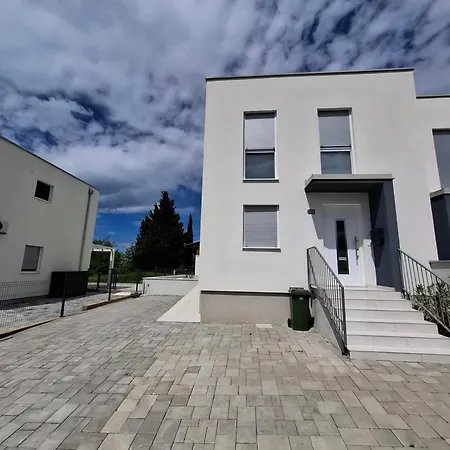 Casa Bucina Nyaraló Umag